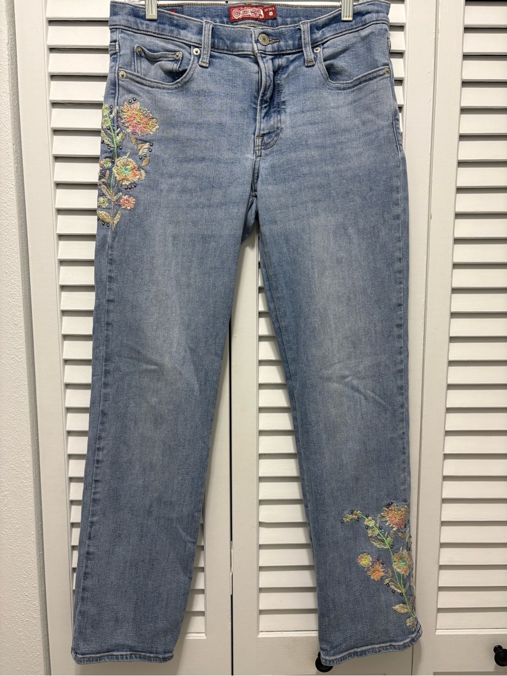 Lucky Brand Light Blue Straight Leg Jeans with Floral Embroidery